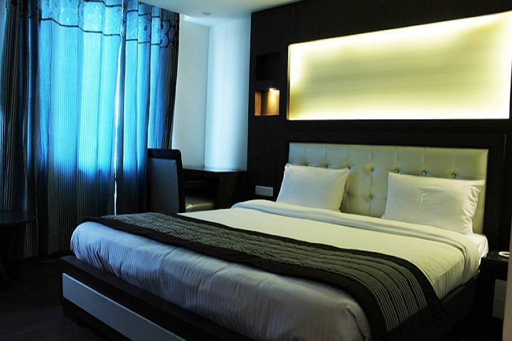 Hotel Opulence Pathānkot Zewnętrze zdjęcie