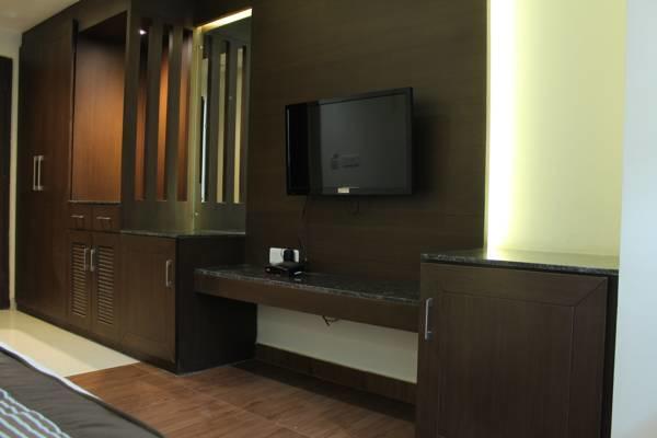 Hotel Opulence Pathānkot Zewnętrze zdjęcie