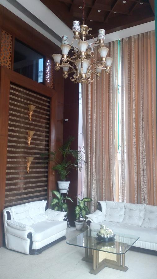 Hotel Opulence Pathānkot Zewnętrze zdjęcie